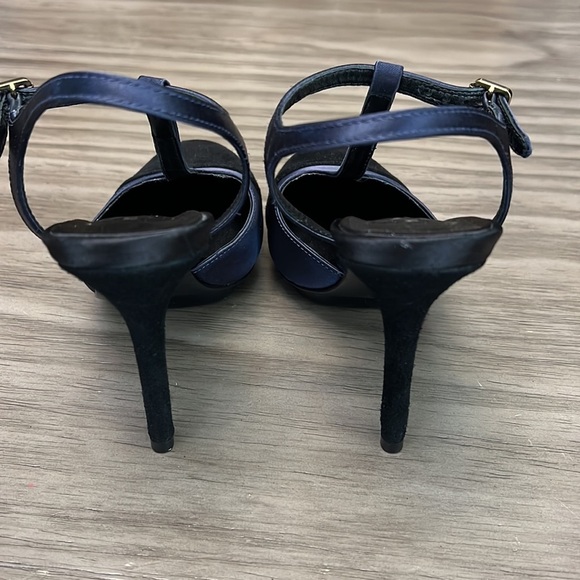 TORY BURCH ROUND TOE MANDY T-STRAP HIGH HEELS SIZE 7 - Picture 7 of 16